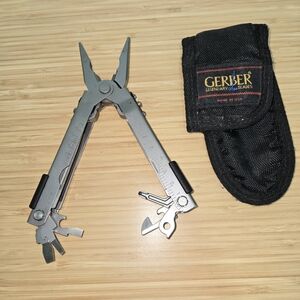 Gerber Silver Multi-Tool with Black Pouch